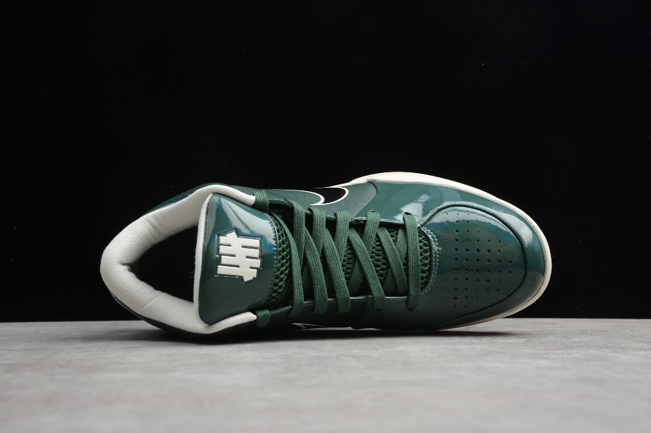 Undefeated X NK Kobe 4 Protro Fir