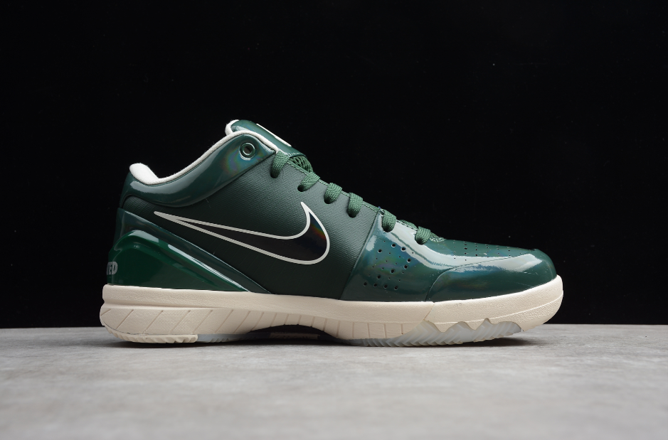 Undefeated X NK Kobe 4 Protro Fir