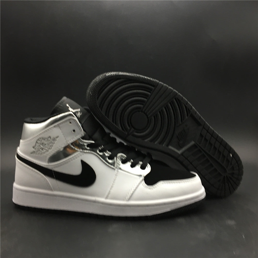 Air Jordan 1 Mid Alternate Think 16