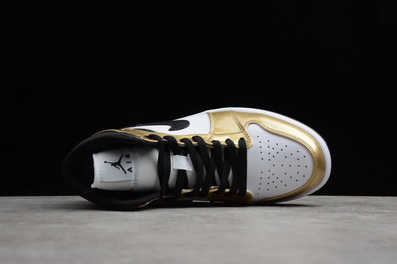 Air Jordan 1 Mid “Metallic Gold”