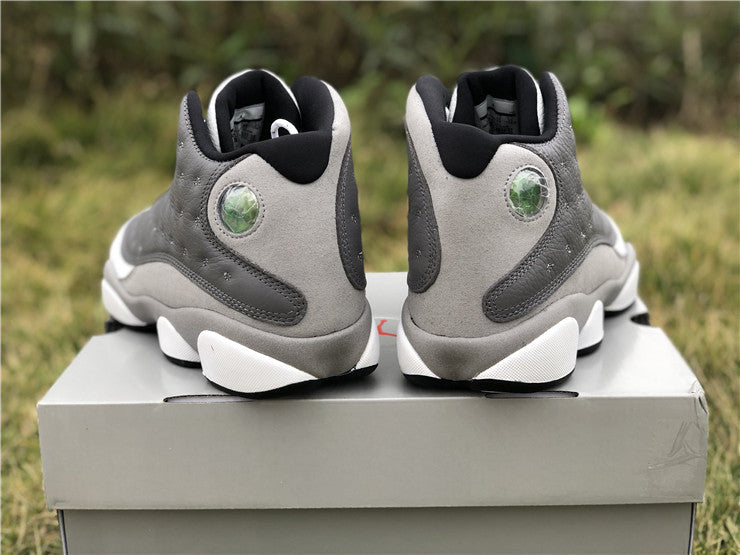 Air Jordan 13 Retro Atmosphere
