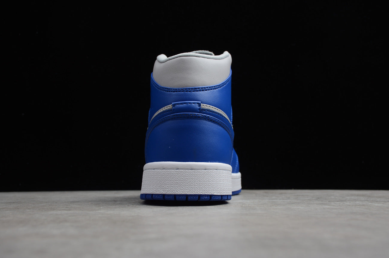 Air Jordan 1 'Hyper Royal'