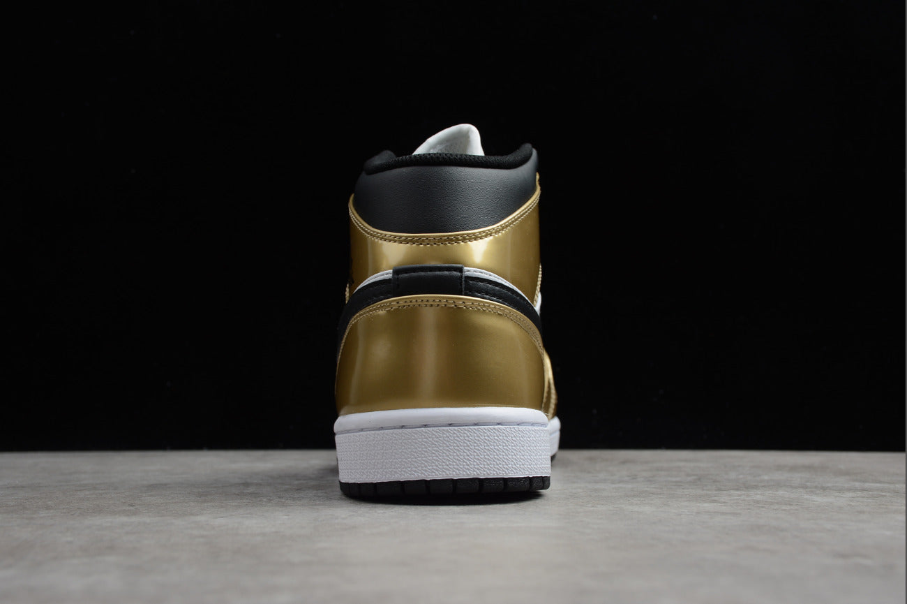 Air Jordan 1 Mid “Metallic Gold”