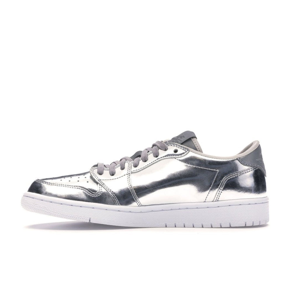 Air Jordan 1 Retro Low Pinnacle Metallic Silver