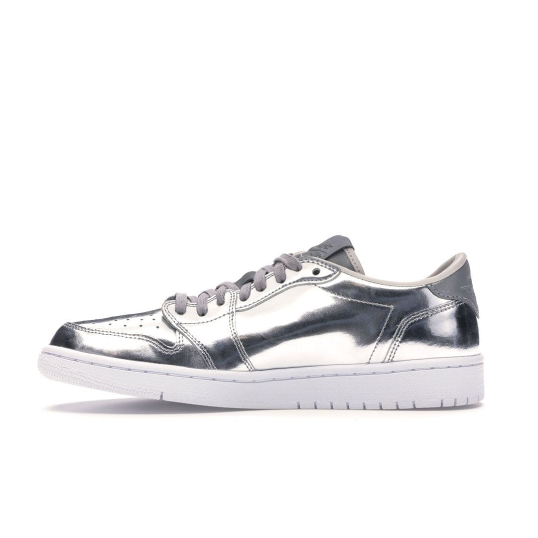Air Jordan 1 Retro Low Pinnacle Metallic Silver