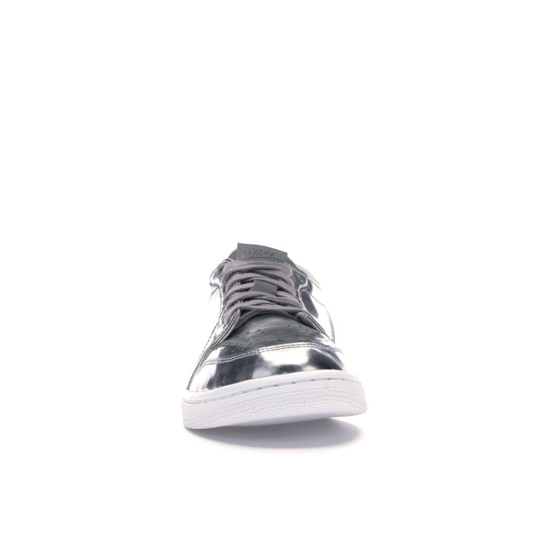 Air Jordan 1 Retro Low Pinnacle Metallic Silver