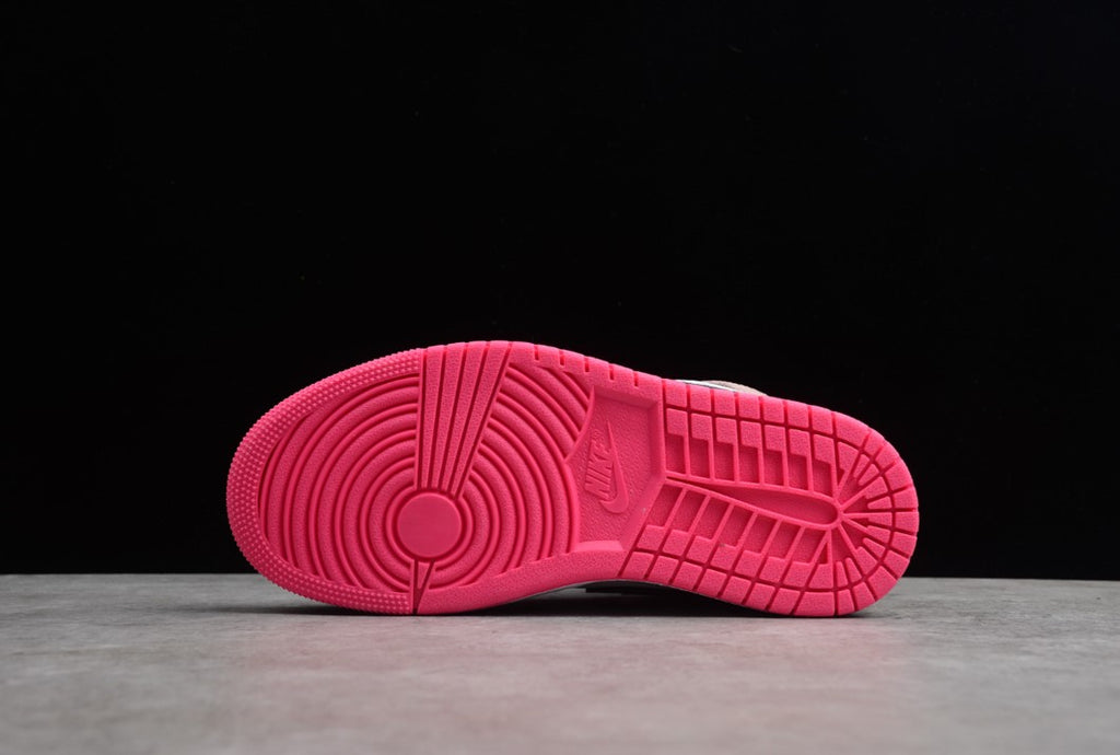 Air Jordan 1 GS Mid Pink Quartz Black