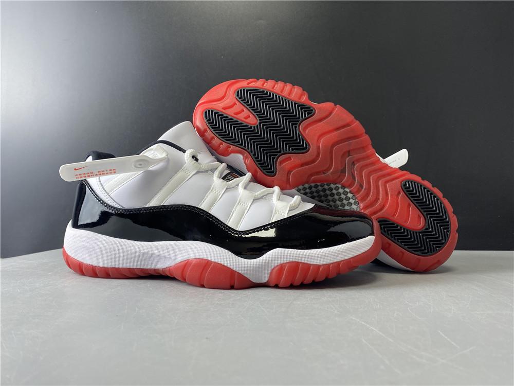 Air Jordan 11 Retro Low Concord Bred