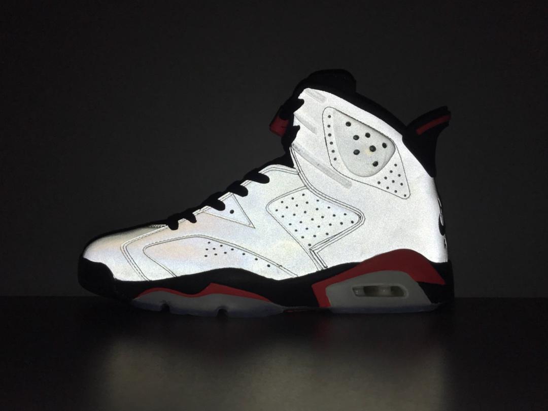 Air Jordan 6 Retro White Infrared (2019)