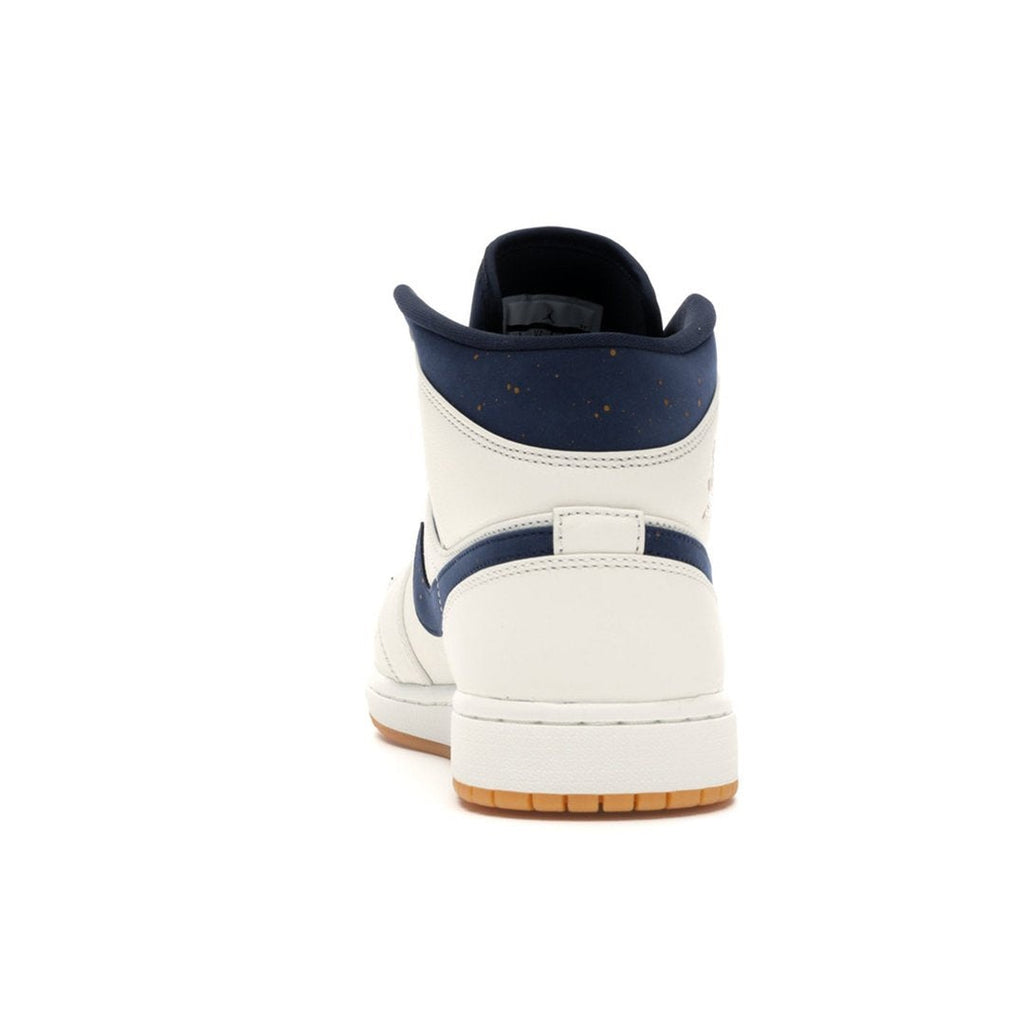 Air Jordan 1 Retro Mid Jeter