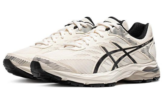Asics Gel-Flux 4 White Black 1011B934-200