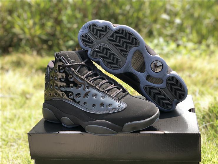 Air Jordan 13 Retro Cap and Gown