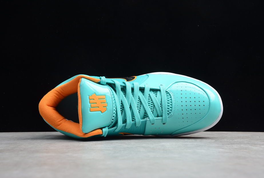Undefeated X NK Kobe 4 Protro Spurs