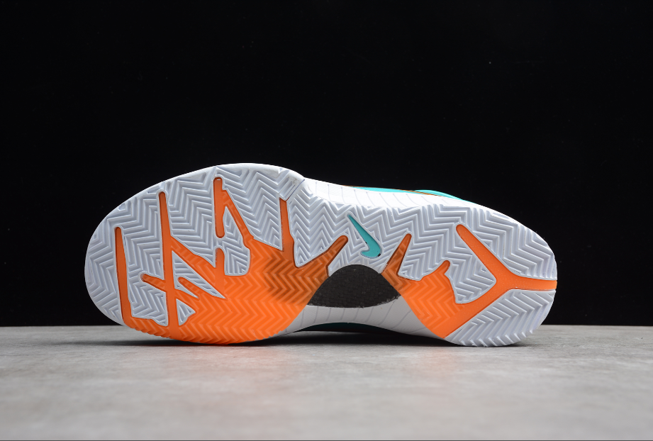 Undefeated X NK Kobe 4 Protro Spurs