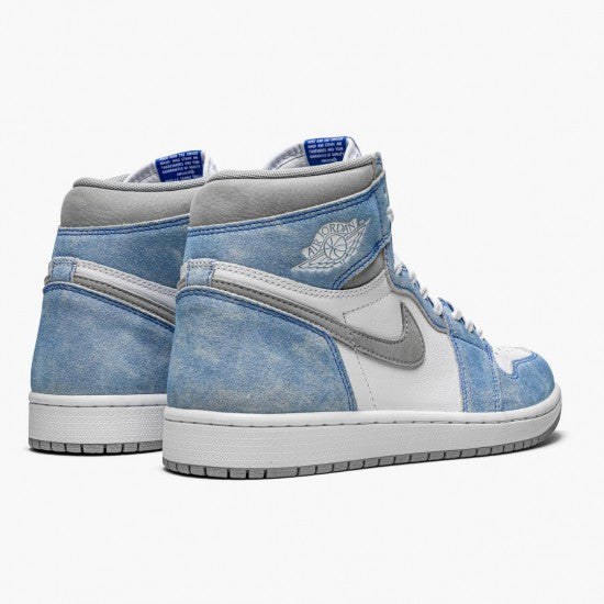 Air Jordan 1 Hyper Royal