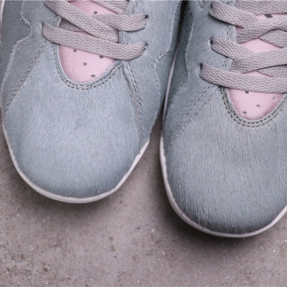 Air Jordan 7 Retro Neutral Grey