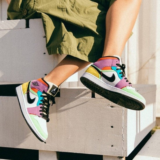 Air Jordan 1 Mid SE Multicolor