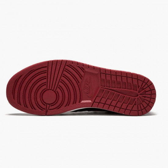 Air Jordan 1 Retro High Og Banned Bred