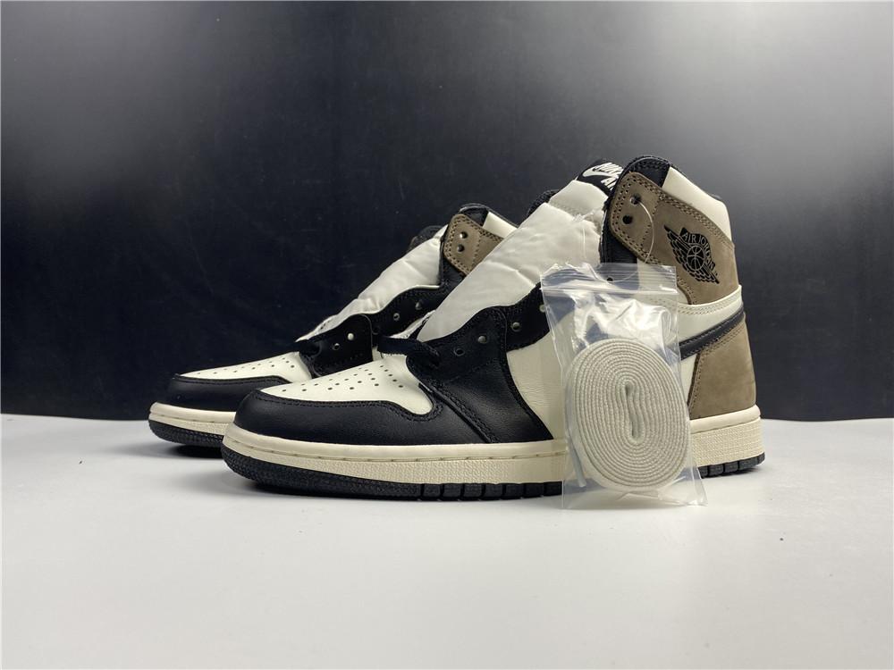 Air Jordan 1 Retro High Dark Mocha