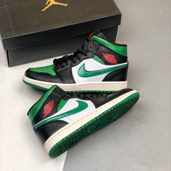 Air Jordan 1 Mid “Pine Green”