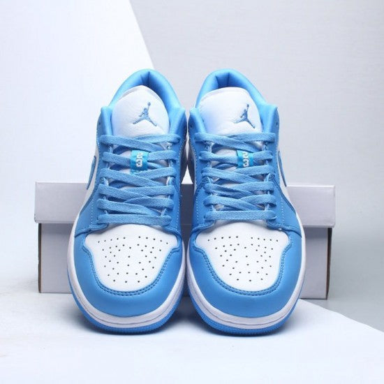 Air Jordan 1 Retro Low Unc University Blue White
