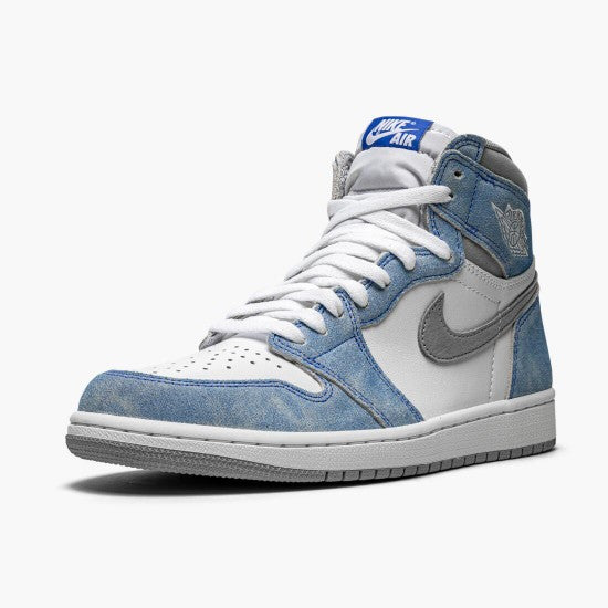 Air Jordan 1 Hyper Royal