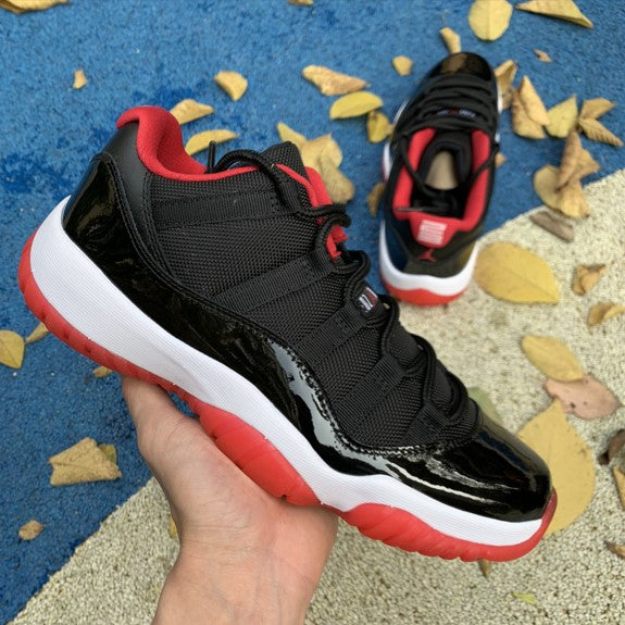 Air Jordan 11 Low Bred