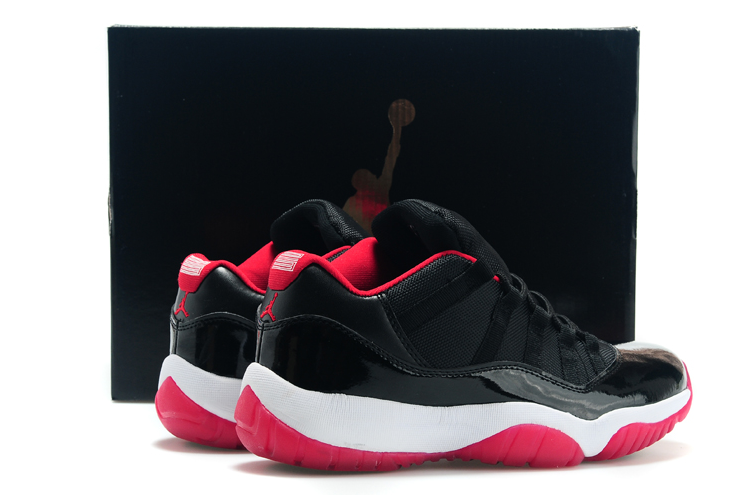 Air Jordan 11 Low Bred