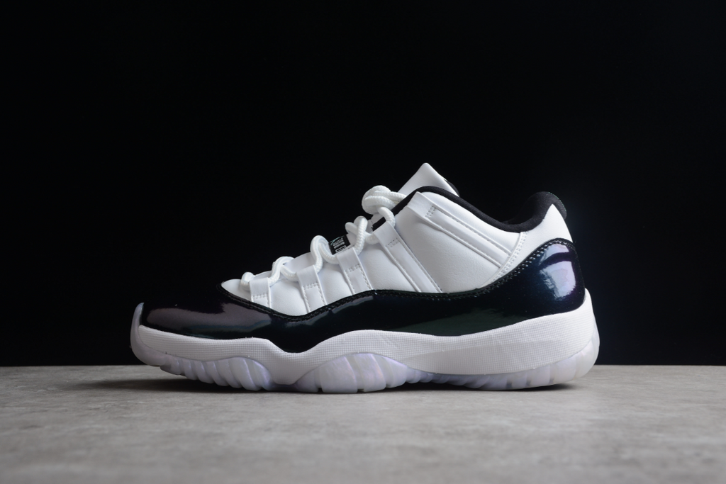 Air Jordan 11 Low Easter