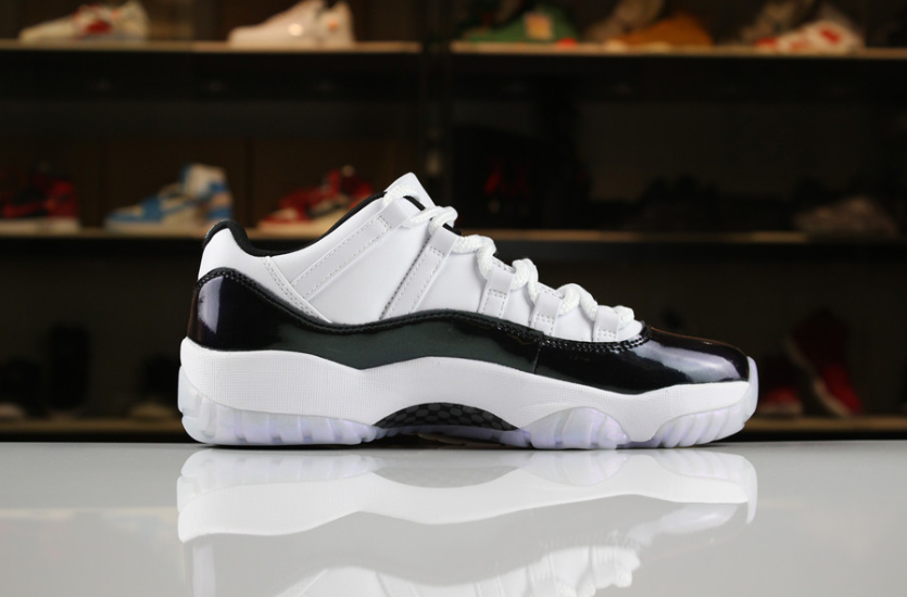 Air Jordan 11 Low Easter