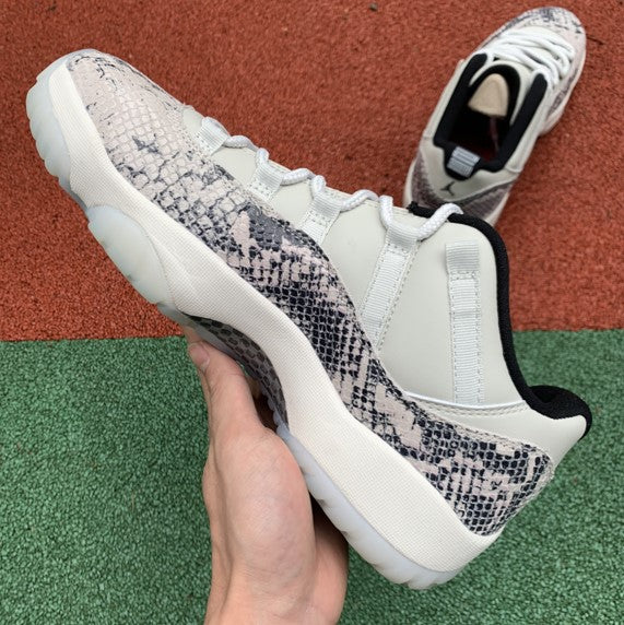 Air Jordan 11 Low SE Bone Snakeskin