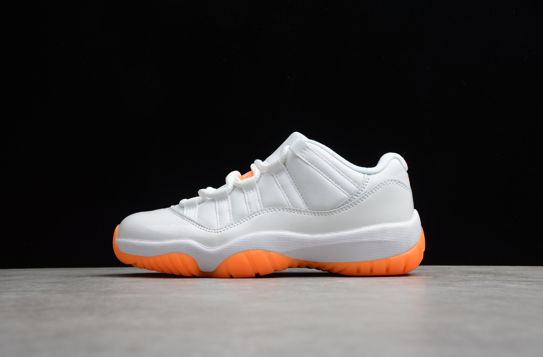 Air Jordan 11 Low WMNS Bright Citrus