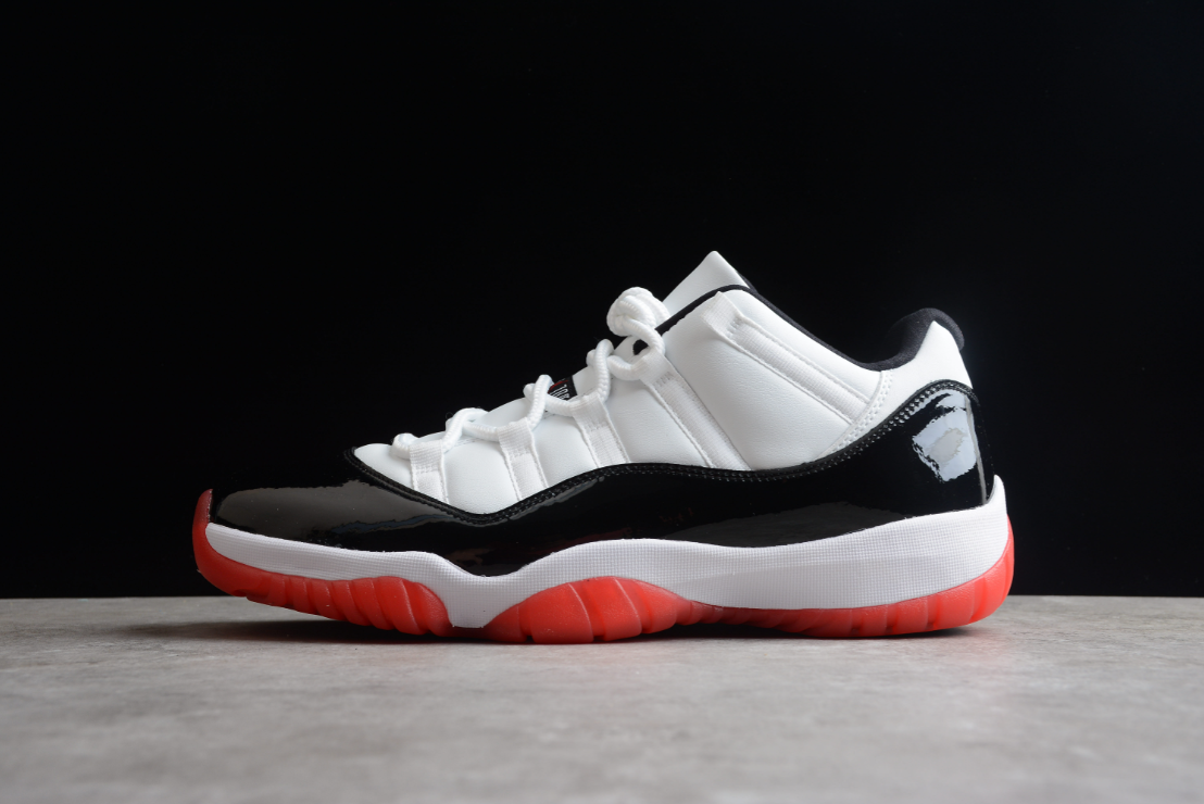 Air Jordan 11 Retro Low 'Concord-Bred'