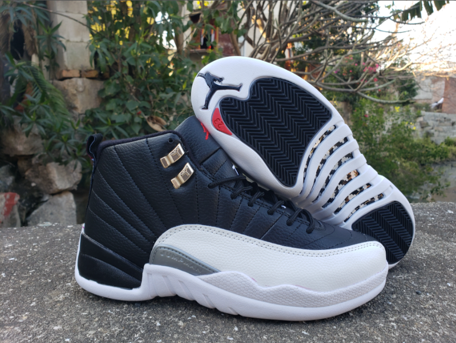 Air Jordan 12 Playoffs Black White
