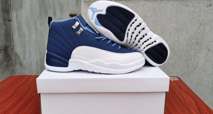 Air Jordan 12 Retro Indigo