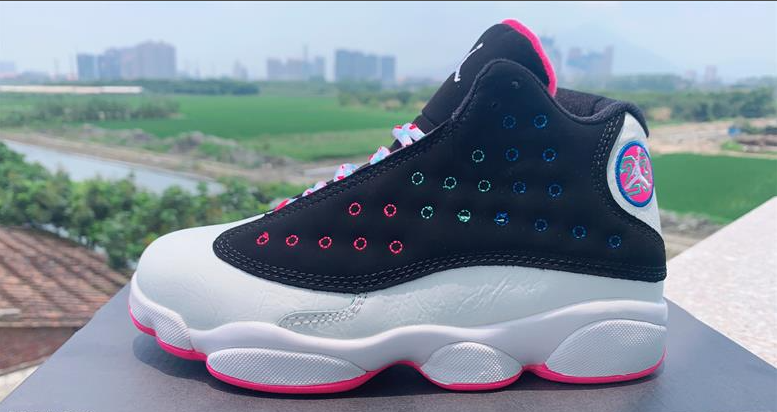 Air Jordan 13 GS Black And White Pastel Egg