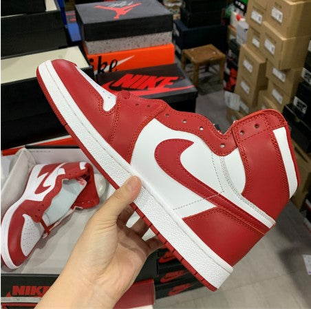 Air Jordan 1 Chicago Black Toe