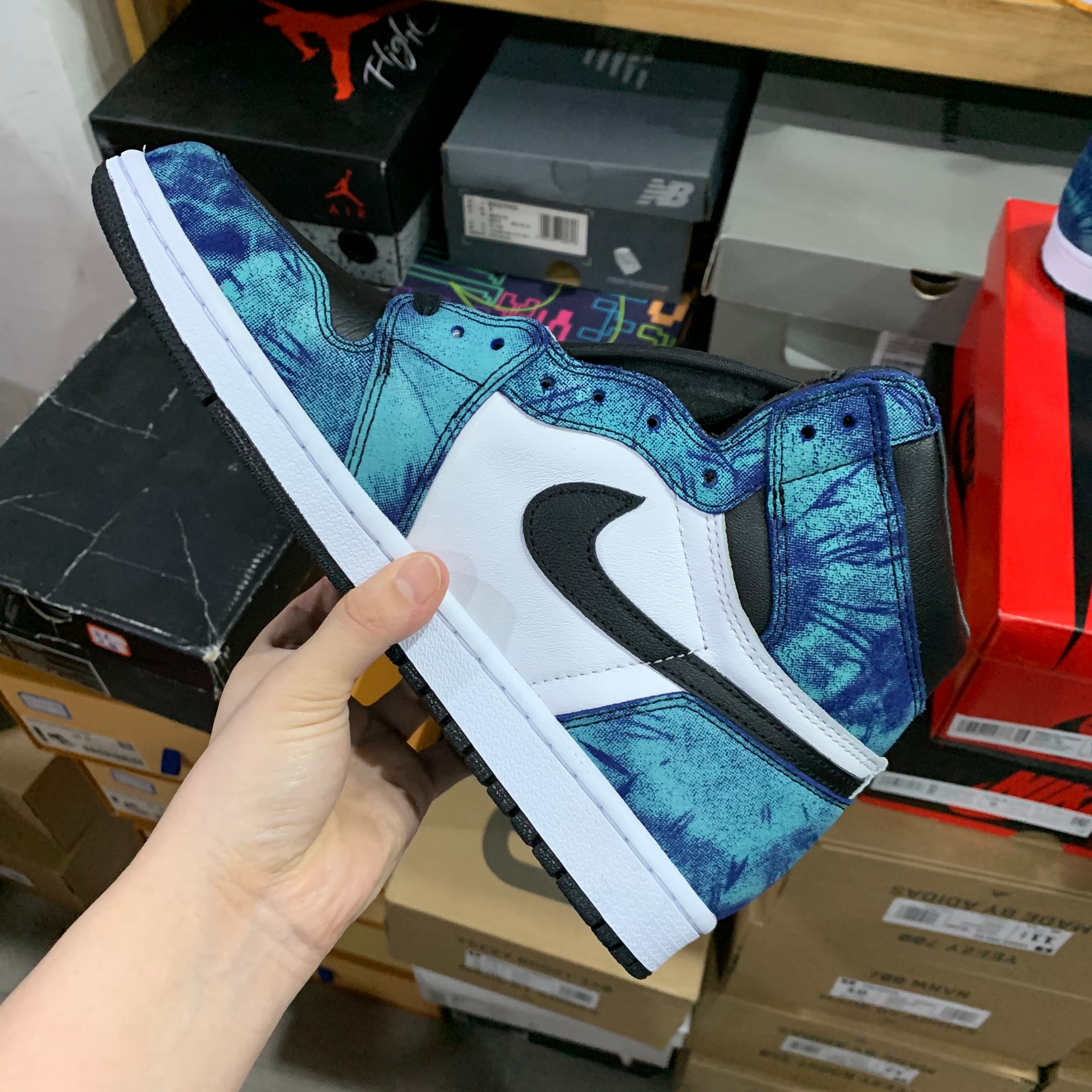 Air Jordan 1 High OG WMNS Tie-Dye