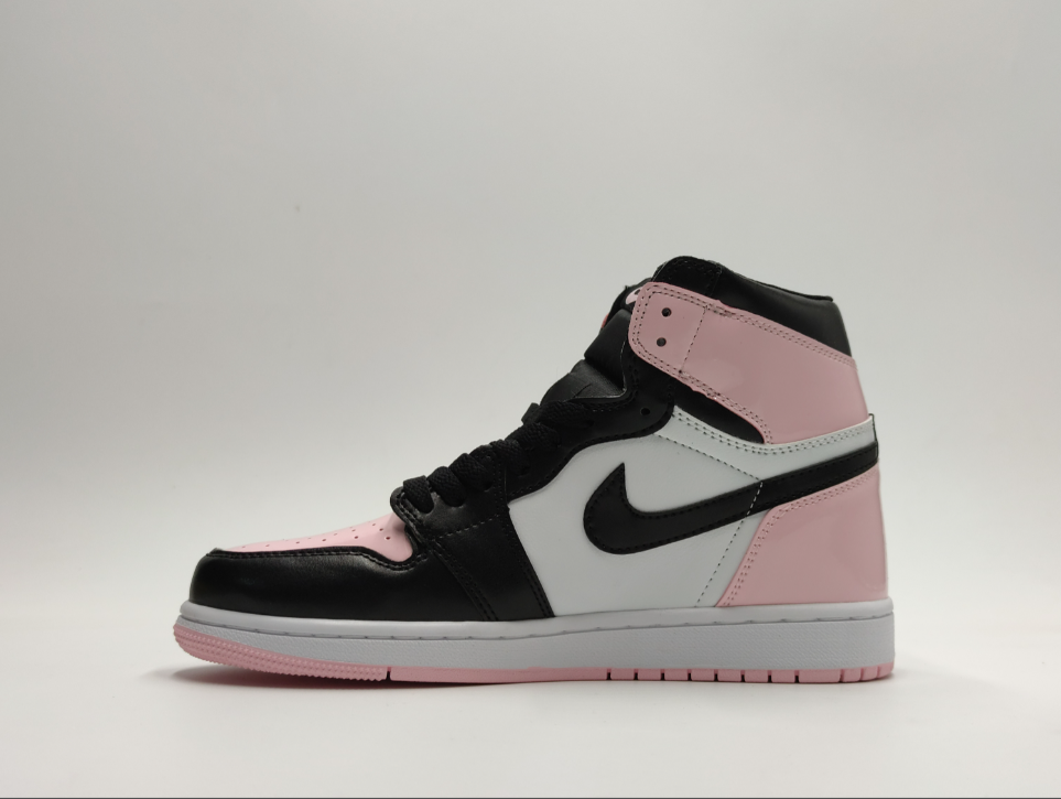 Air Jordan 1 High OG 'Arctic Punch'