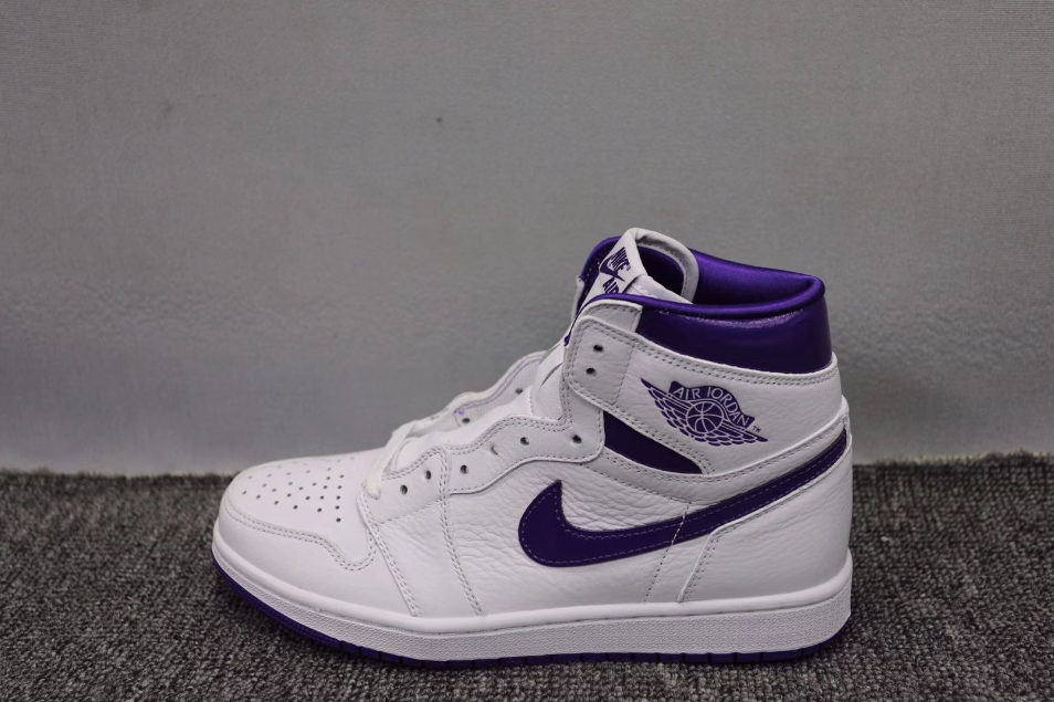 Air Jordan 1 High OG 'Court Purple'