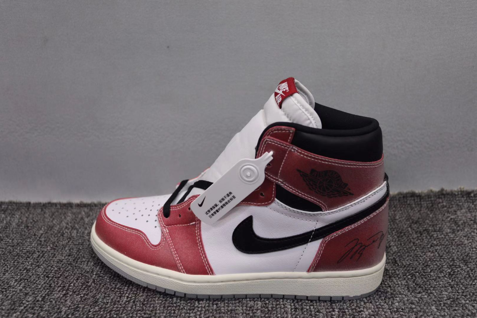 Air Jordan 1 High Trophy Room