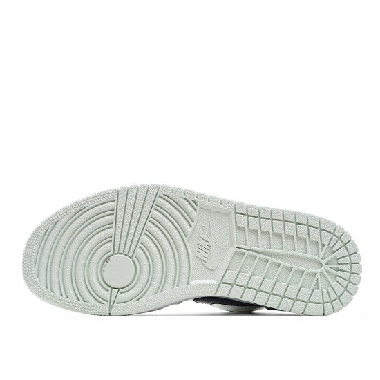 Air Jordan 1 Low Barely