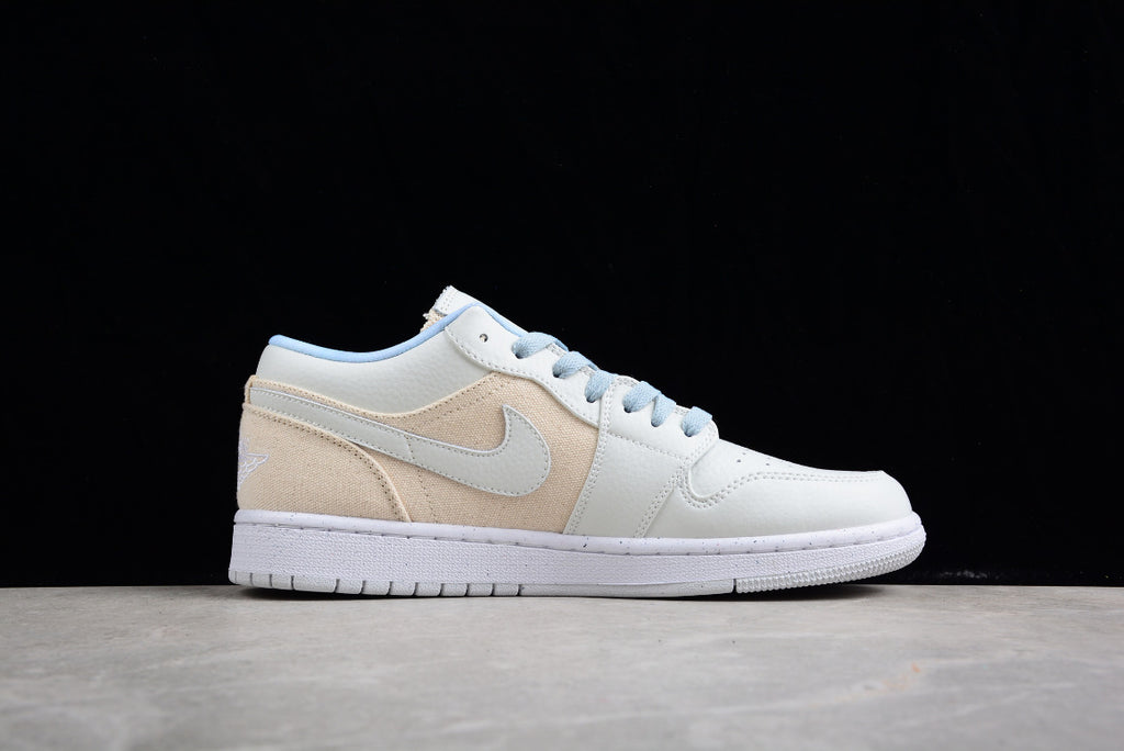 Air Jordan 1 Low Canvas