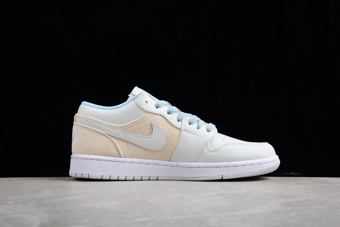 Air Jordan 1 Low Canvas