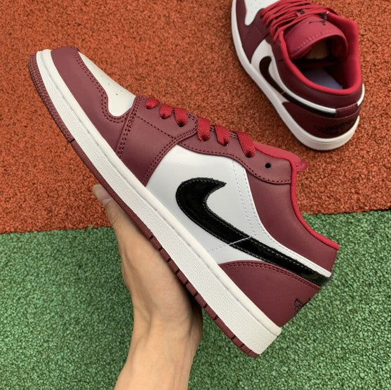 Air Jordan 1 Low Chicago