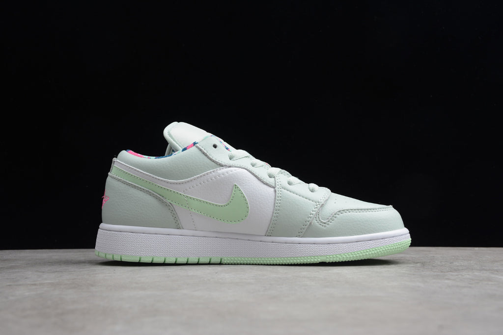 Air Jordan 1 Low GS Mint Green