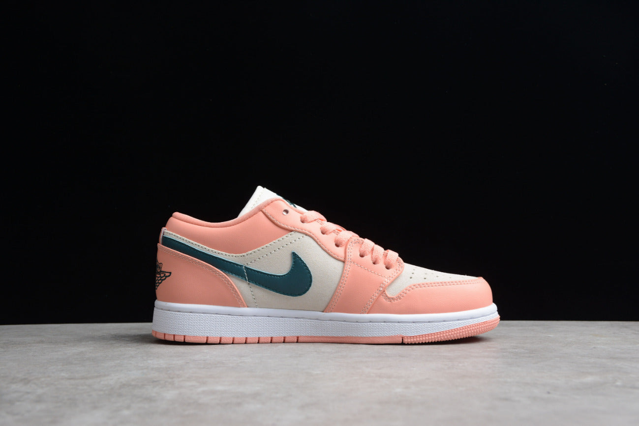 Air Jordan 1 Low Light Madder Root”