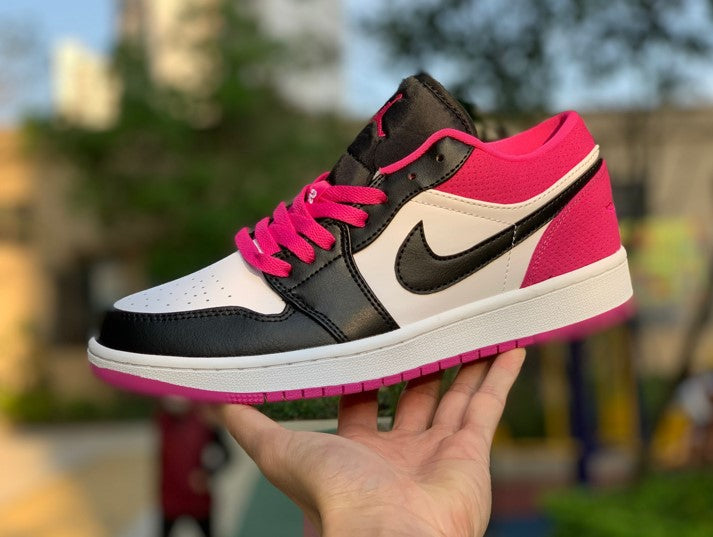 Air Jordan 1 Low Magenta
