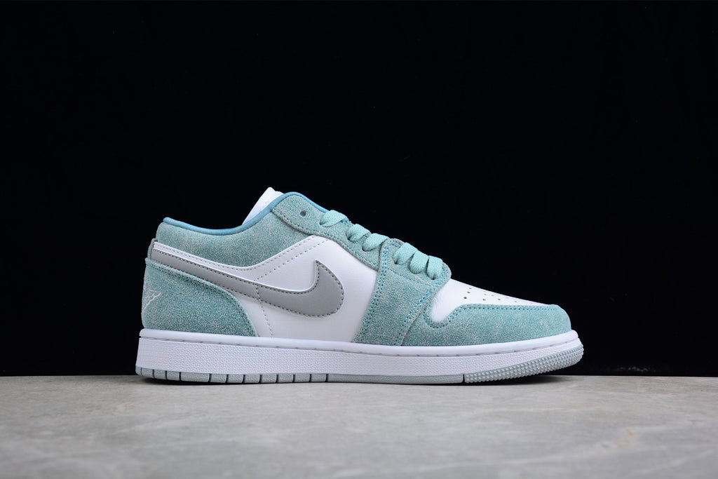 Air Jordan 1 Low New Emerald