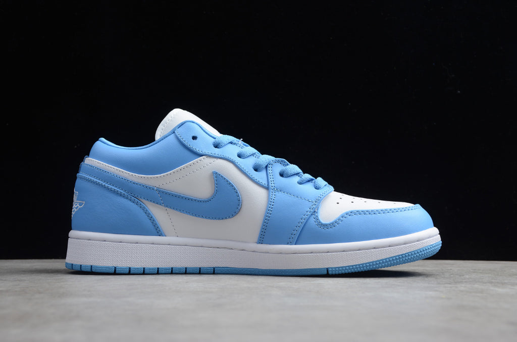 Air Jordan 1 Low North Carolina Blue